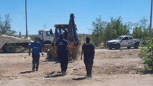 Tirotearon a empleados municipales mientras trabajaban en el cementerio de Allen