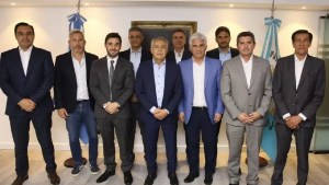 Gobernadores de Juntos por el Cambio se plantan ante la Ley Ómnibus: «Estamos lejos de acordar»