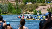 Imagen de La comunidad del río vuelve al juntarse tras el llamado anual de la Regata