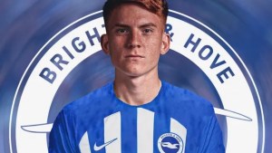 Valentín Barco fue presentado oficialmente por el Brighton de Inglaterra