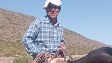 Antonio Castillo tiene 51 años y es criancero en el norte neuquino. (Foto: gentileza)