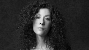 Torturada y acusada de colaboracionista: cómo es «La llamada», el nuevo libro de Leila Guerriero