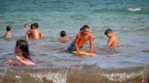Imagen de Las Grutas: sólo hay un 15% de reservas para febrero, ¿La temporada se terminará en enero?