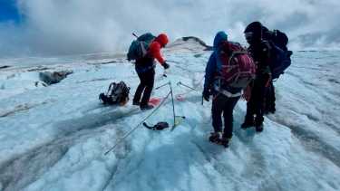 Campaña de monitoreo del glaciar Alerce en abril y octubre del 2023. Foto: gentileza