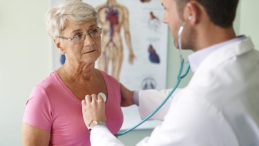 La atención médica de PAMI se mantiene durante las próximas semanas.-