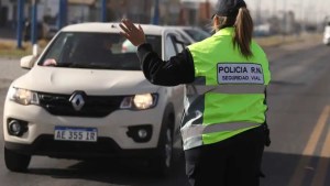 Detuvieron en Roca a un vehículo con pedido de secuestro en Neuquén hace seis años