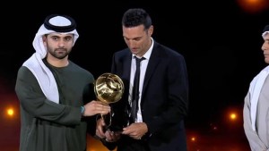 Otro reconocimiento para Lionel Scaloni por su trayectoria como entrenador