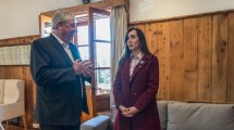 Imagen de Sorpresiva visita de Victoria Villarruel en Bariloche: reunión con Cortés y paso por Invap