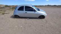 Imagen de Playas Doradas: dejaron el auto para bajar a tomar mates a la playa y les robaron las ruedas