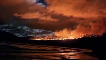 Avanza el incendio en el Parque Nacional Los Alerces. Foto: Gentileza FM del Lago. 
