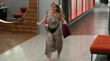 Carla "la Chuli" fue corriendo al Confesionario de Gran Hermano, pero le sirvió de poco.-