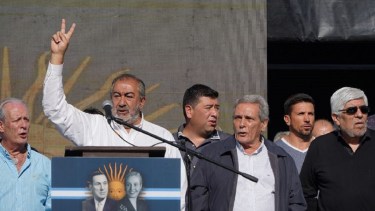 La CGT realizó ayer un paro nacional con movilización contra el DNU 70/23.