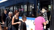 Imagen de Cuáles son los colectivos que van a los balnearios de Neuquén este verano