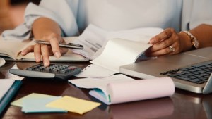 Recaudación de impuestos 2023: terminó por debajo de la inflación y generó preocupación