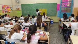 Piden acompañar en Río Negro el proyecto de Julio Cobos para prorrogar el Fondo de Incentivo Docente