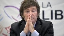 Imagen de Milei se sube a la guerra de encuestas, que le dan la espalda