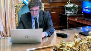 Javier Milei marca la agenda 2024 con el DNU y la ley ómnibus