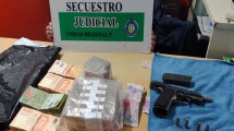 Imagen de Operativo sobre Ruta 22 en Cipolletti: les descubrieron una bolsita con más de medio millón de pesos