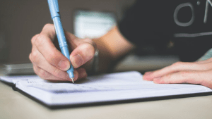 Por qué usar la lapicera en lugar del teclado es una ayuda para el aprendizaje