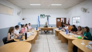 Paritarias salariales en Río Negro: el Gobierno cambiará el diseño de las subas, qué ofrecerá