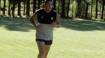 Imagen de Henry Sáez ya entrenó en Cipolletti en su vuelta al club después de 12 años