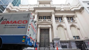 El Banco Central no puede mantener el ritmo de captación de reservas.