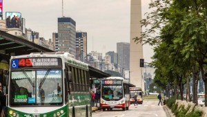 Se levanta el paro de colectivos en el AMBA: por qué la medida no rigió en Neuquén y Río Negro