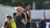 Imagen de Tras la victoria de Riestra, Favio Orsi y Sergio Gómez presentaron la renuncia en Atlético Tucumán
