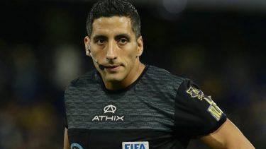 Falcón Pérez dirigirá su primer Superclásico el domingo.