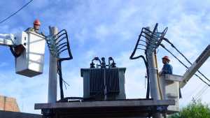 Dos ciudades de Neuquén no tendrán luz por varias horas este domingo: las zonas afectadas