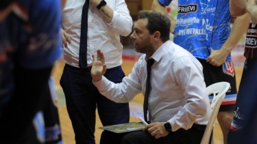 Guillermo Bogliacino se mostró contento con el presente de su equipo, pero sabe que todavía falta mucho en la temporada.
