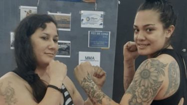 Abril (derecha) tendrá su segunda chance mundialista, ahora en Canadá.