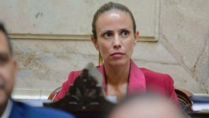 Tanya Bertoldi cruzó a Parrilli por sus dichos sobre el gobierno de Figueroa: «Algunos están desesperados»