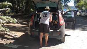 Fin de semana caótico en el lago Gutiérrez: así se comportaron algunos visitantes en el Nahuel Huapi