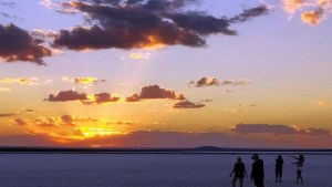 Cómo llegar de Córdoba a las Grutas y disfrutar del mar más cálido