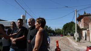 Comenzó una nueva obra de pavimento en un barrio de Neuquén: «Era una obra muy esperada»