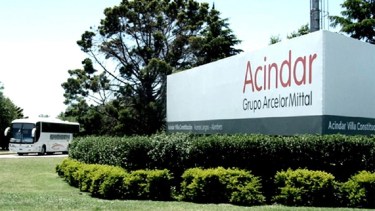 Acindar suspende empleados en forma rotativa.