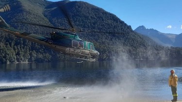 Los medios aéreos son una herramienta más para el combate del fuego, pero no son la prioritaria. Foto: Parque Nahuel Huapi