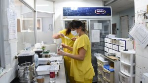 Trabajadores de la sanidad harán un paro este jueves en todo el país: qué servicios afectará
