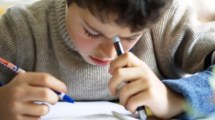 Imagen de Cómo pedir la ayuda escolar anual de ANSES a través del celular