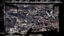 Imagen de Al menos 122 muertos por los incendios en Chile y siguen activos 165 focos: ya se consumieron 26 mil hectáreas