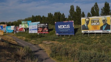 Cipolletti hará quitar cartelería no autorizada: cuánto tiempo tienen los infractores antes de ser multados. Foto: Municipalidad Cipolletti