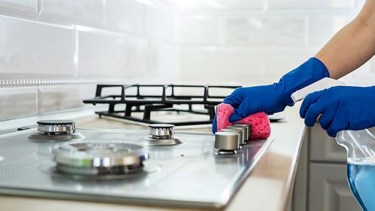 Las empleadas domésticas esperan por novedades en sus sueldos.-