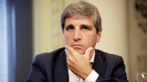 Imagen de Empresas de colectivos del AMBA envían carta documento a Caputo y exigen el pago de deudas