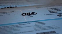Imagen de Usuarios de Neuquén comenzaron a pagar más de 6.000 pesos adicionales en las facturas de CALF