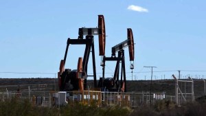 Por Vaca Muerta, repuntó la producción de petróleo de Neuquén