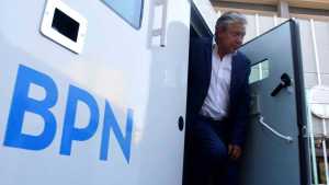 Figueroa envió plata a 28 intendentes de Neuquén para que paguen el bono de 150.000 pesos