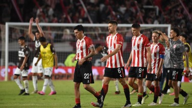 Enzo Pérez enfrentará a su ex compañeros de River en la definición de la Supercopa Argentina.  