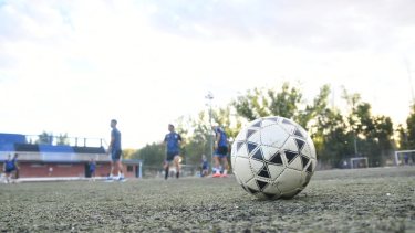 Cuando la pelota empiece a rodar, los clubes deberán afrontar numerosos gastos mientras sortean las dificultades económicas. (Foto: Prensa Deportivo Rincón)