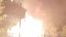 Imagen de Un incendio consumió una casilla precaria, cerca de Fernández Oro